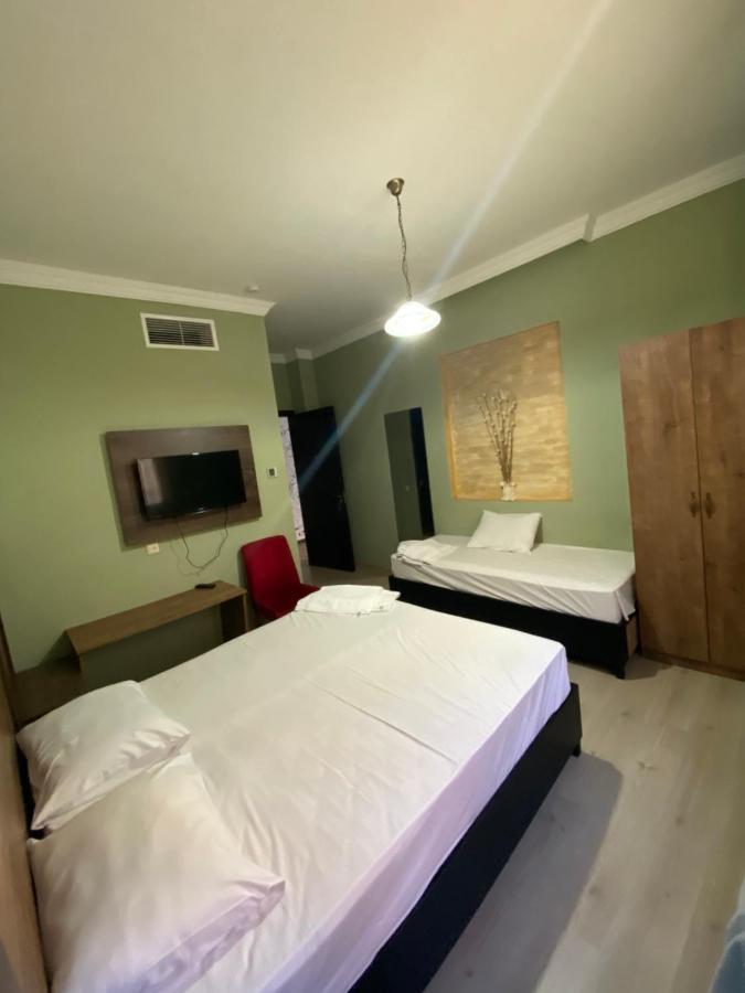 Hotel My Rose Батуми Екстериор снимка