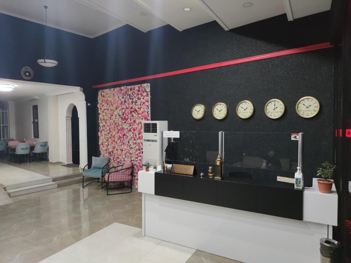Hotel My Rose Батуми Екстериор снимка