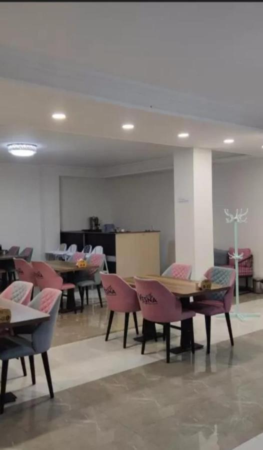 Hotel My Rose Батуми Екстериор снимка