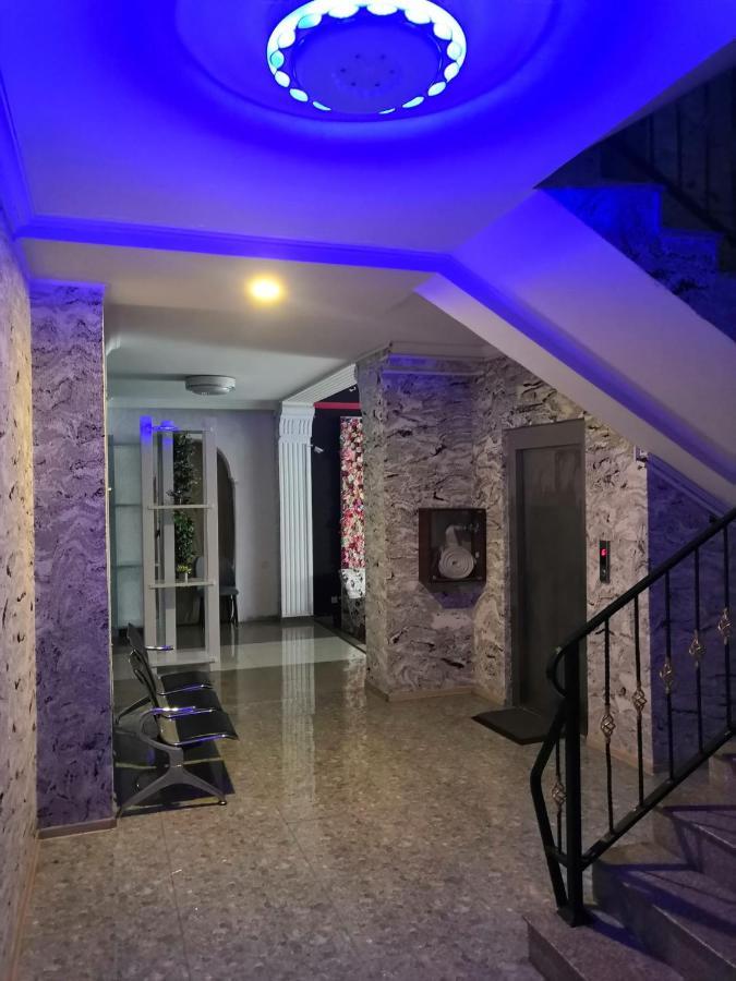 Hotel My Rose Батуми Екстериор снимка