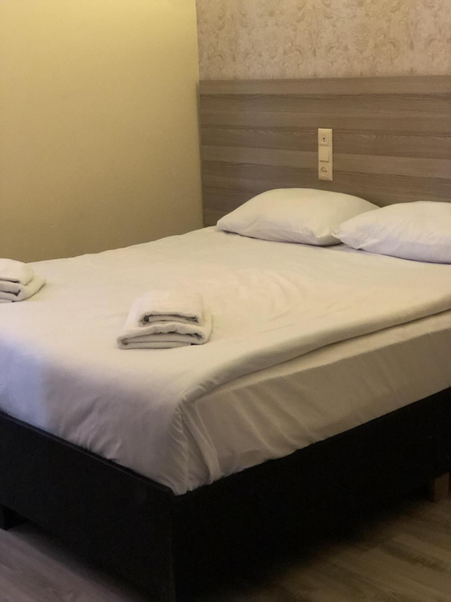 Hotel My Rose Батуми Екстериор снимка